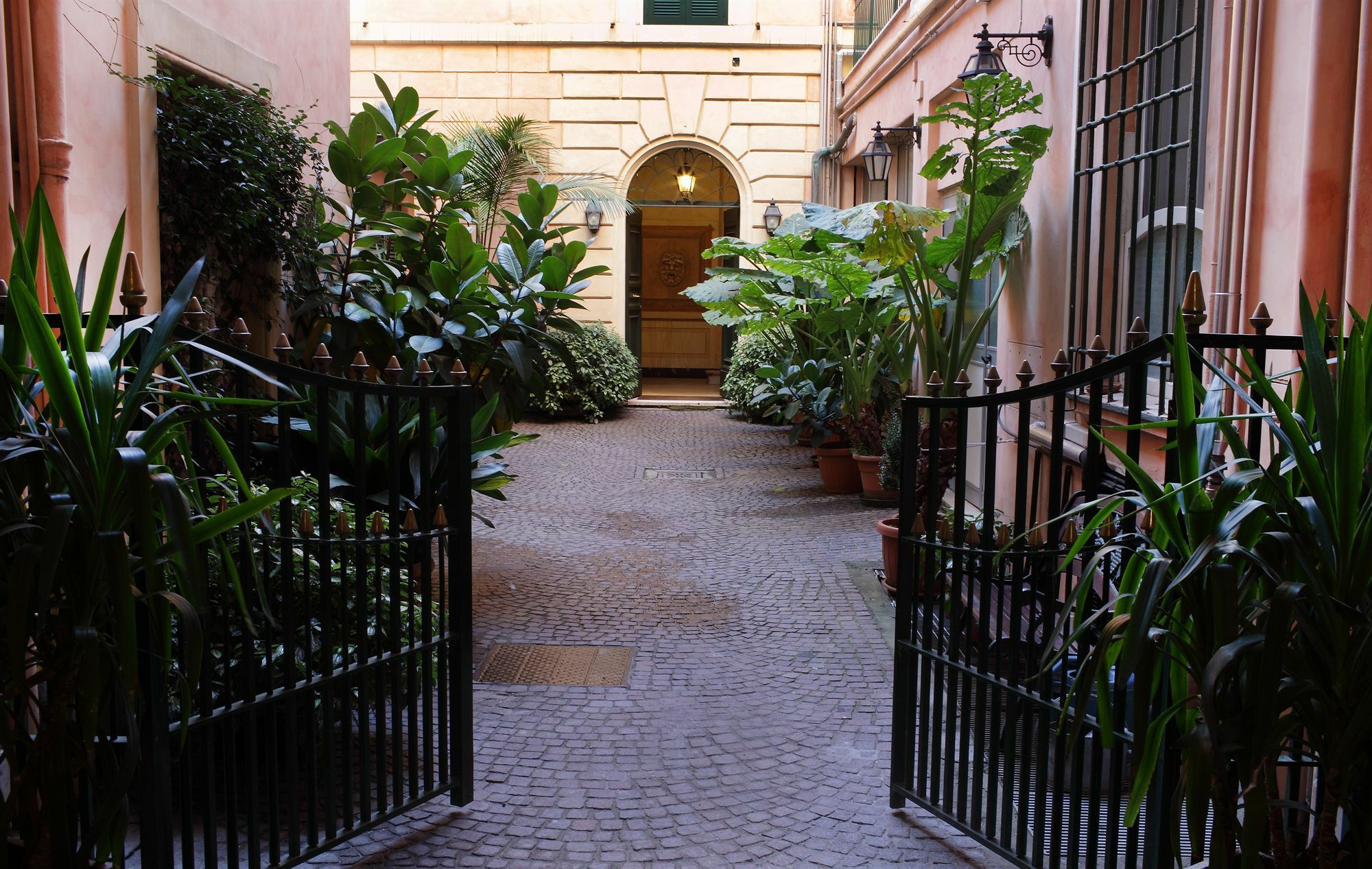 At Forty-One Roma Esterno foto